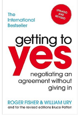 Getting to yes : negotiating an agreement without giving in / Roger Fisher & William Ury 